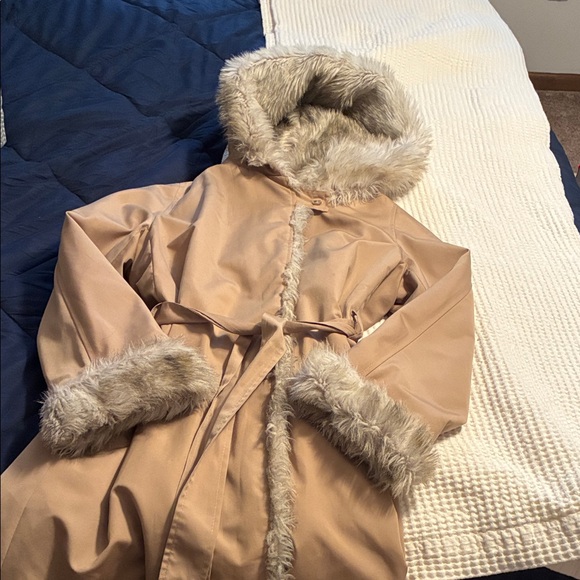 Vintage Antique Long Tan Coat with Fur Trim Size Small - Picture 2 of 11